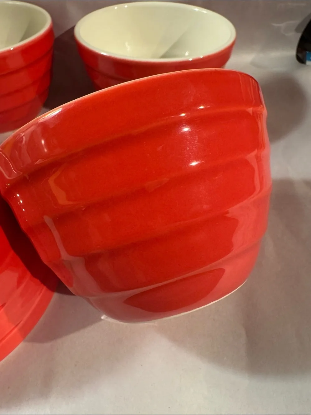 Lot 4 Crate & Barrel Parker ribbed beehive nesting bowls red w/cream interior